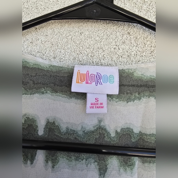 LuLaRoe Green and White Cardigan - Picture 2 of 5